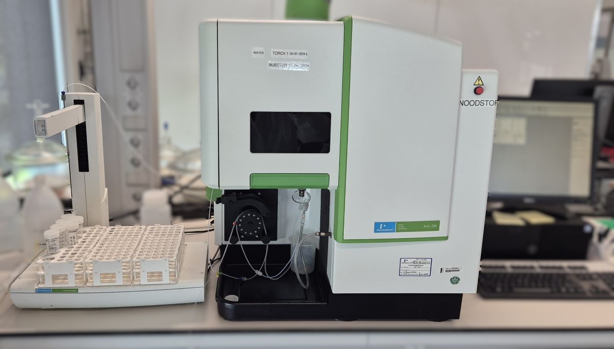 inductively-coupled-plasma-(icp)-optische-emissie-spectrometrie-(oes)